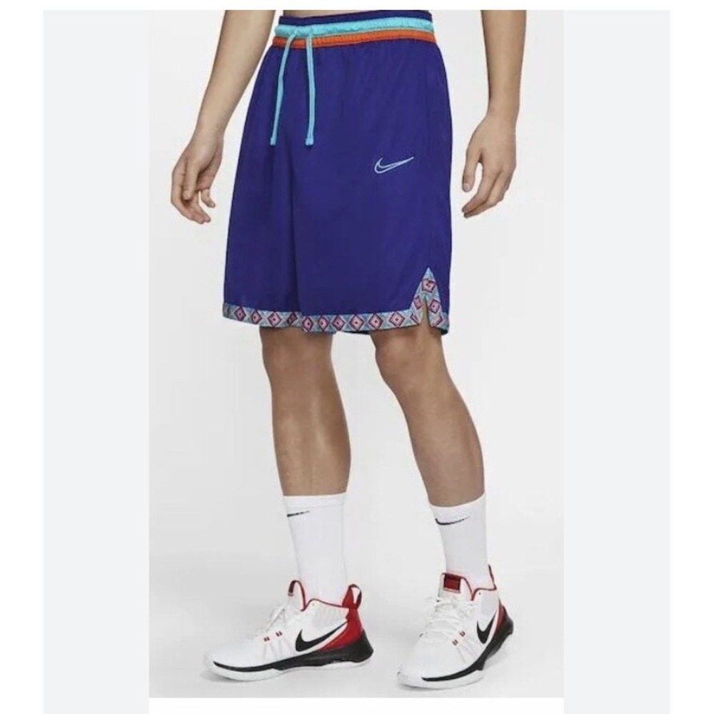 Nike DNA Basketball Shorts Large Purple BV9446-590 City Exploration 2020 Casual
